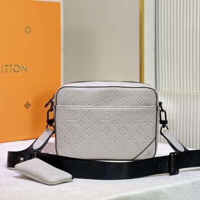 Replica Louis Vuitton Duo Messenger